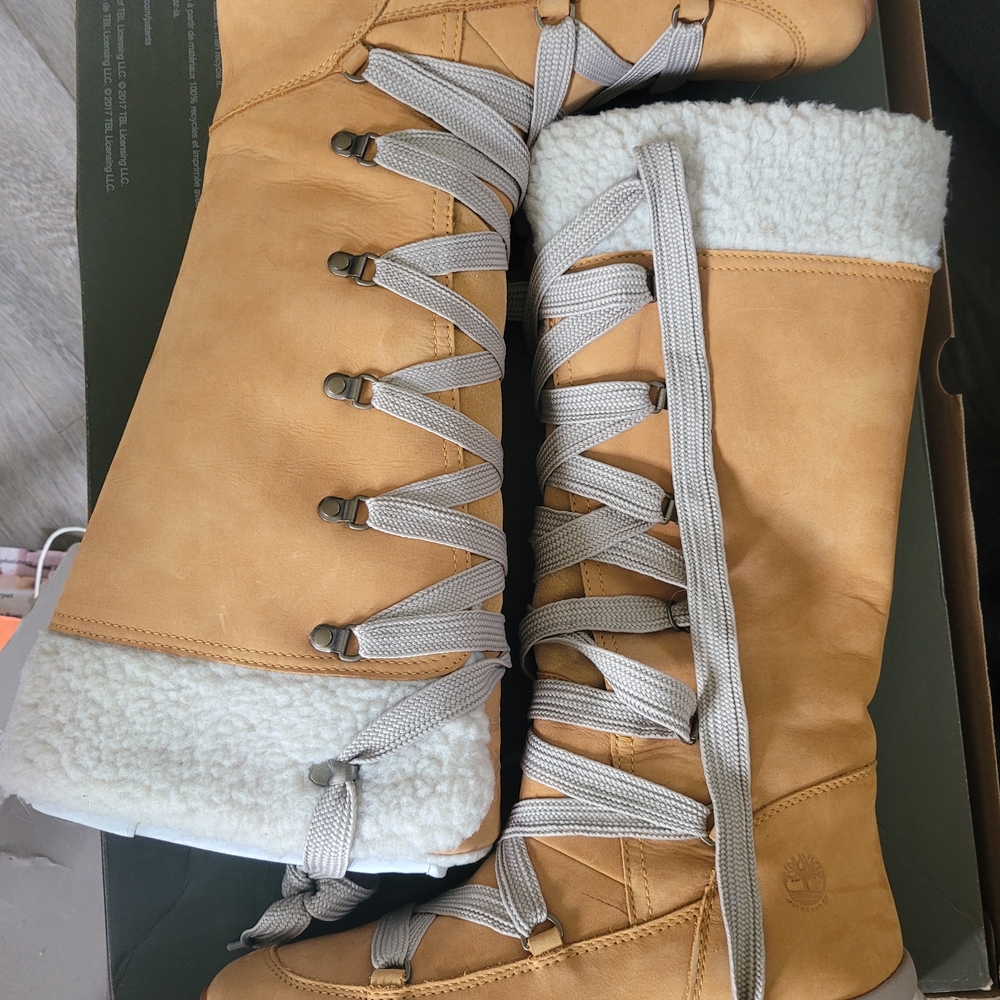 Timberland Women's Mabel Town Waterproof Winter Boots